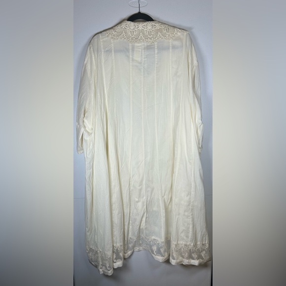 MIB Making it Big Beautiful Ivory Lace Collar Blouse/Tunic. Size 2X - Picture 2 of 10